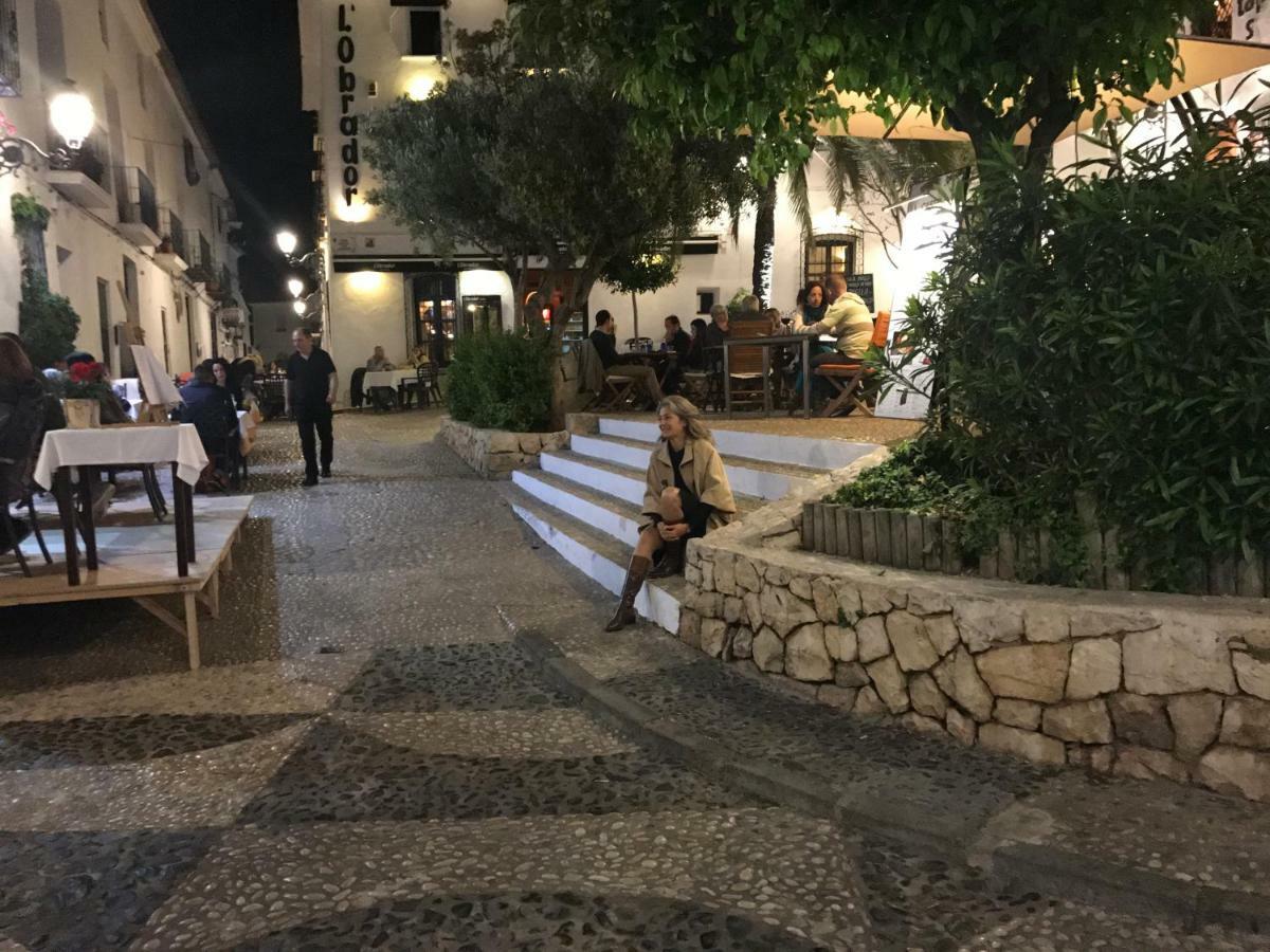 Altea, Callejeando Por Su Casco Antiguo. Exterior photo